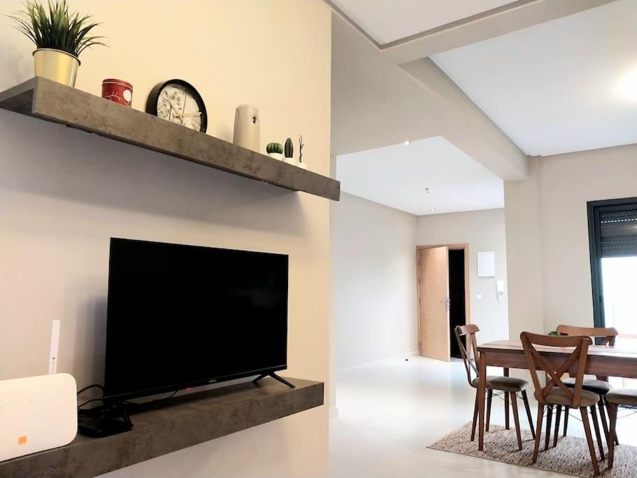 Appartement Cosy Proche Aeroport Deroua Luaran gambar
